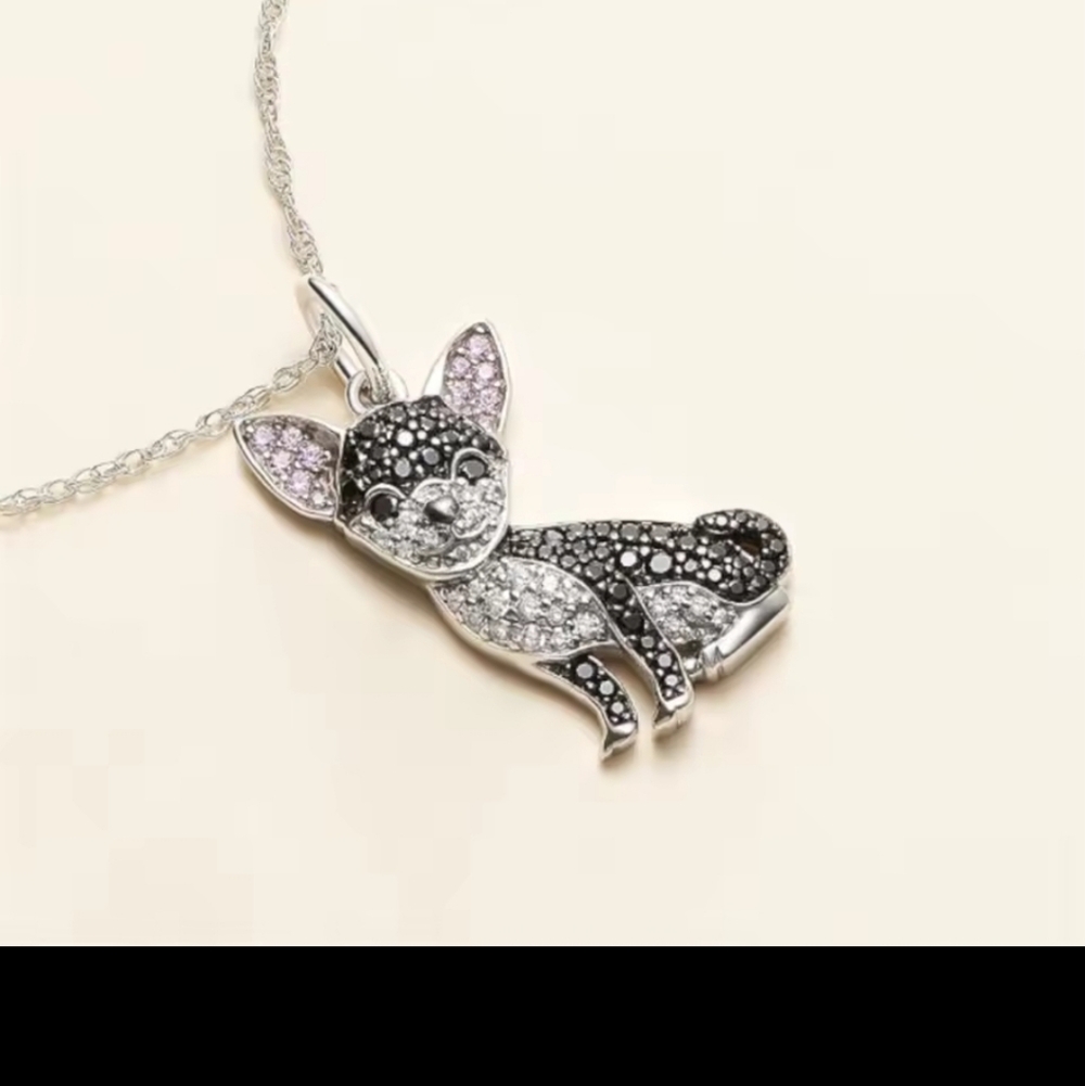 Sparkling Chihuahua Necklace, New, For Women Or Kids - Picture 3 of 4